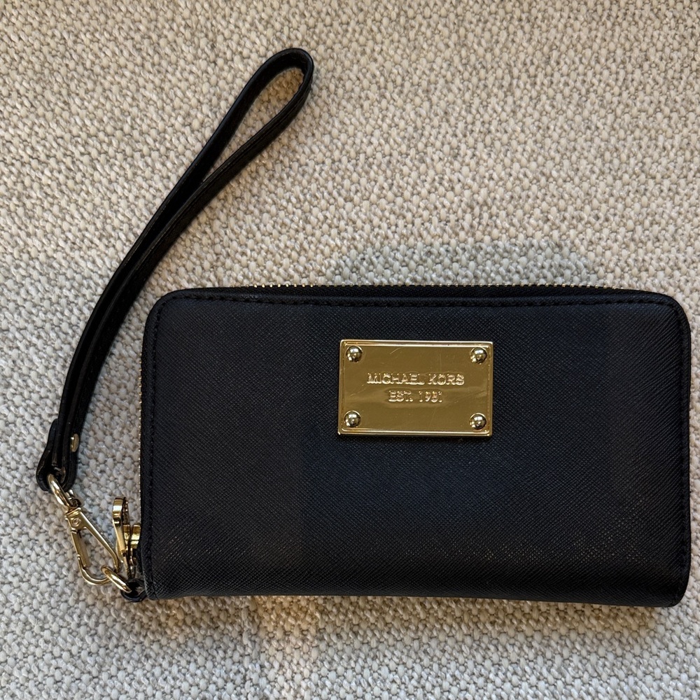 Michael Kors Black and Gold Wristlet